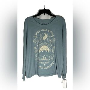 REBELLIOUS ONE Long Sleeve T-Shirt XL NWT